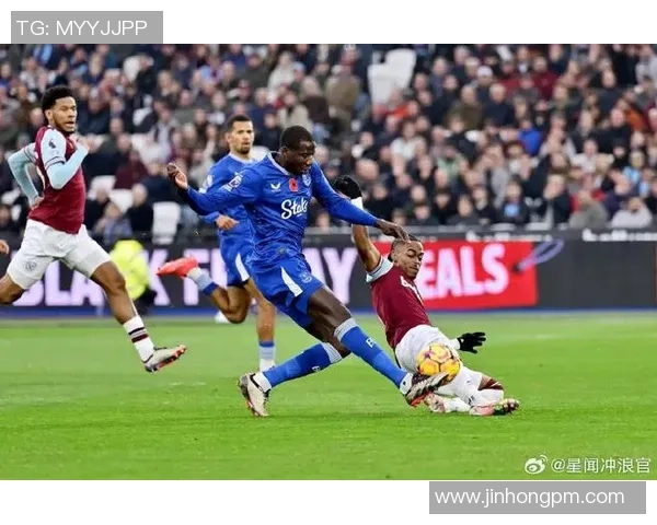 英超第12轮曼联迎战状态起伏的埃弗顿能否重拾胜利信心